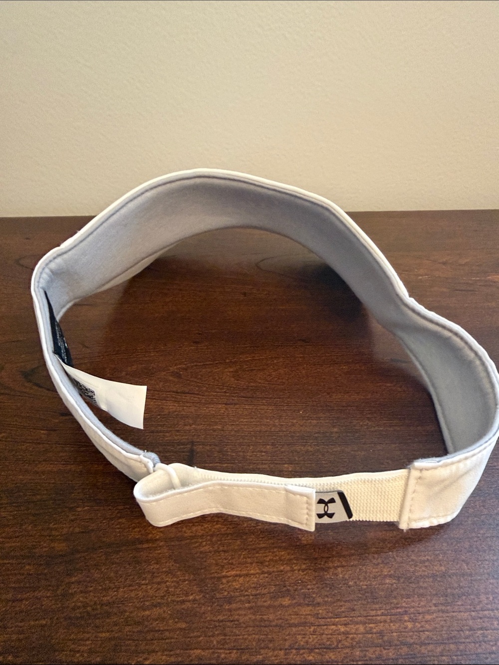 Under Armour White Athletic Visor with Silver Logo - Picture 3 of 4